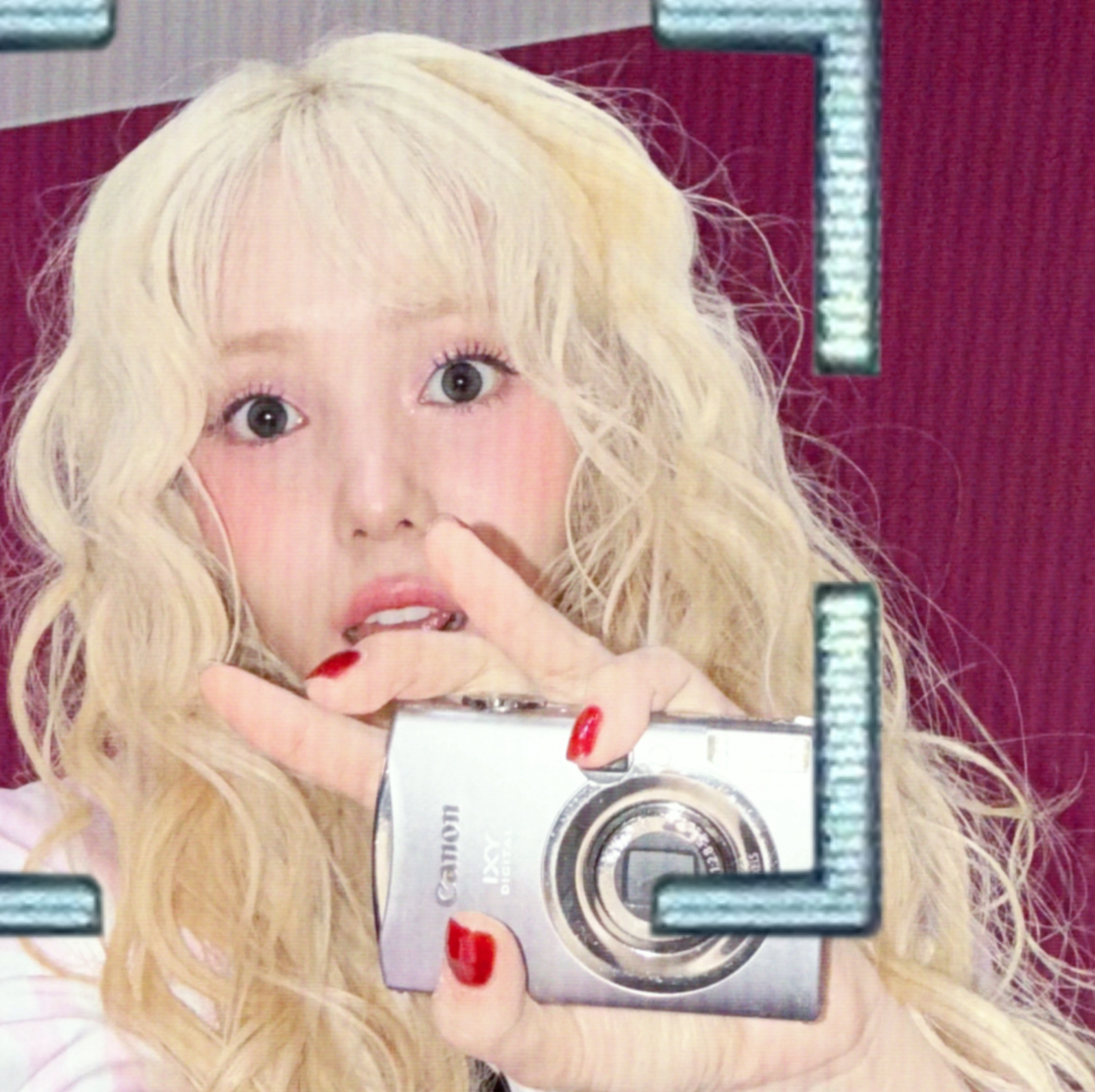 Behind-the-scenes cut of Mia (Baby DONT Cry)