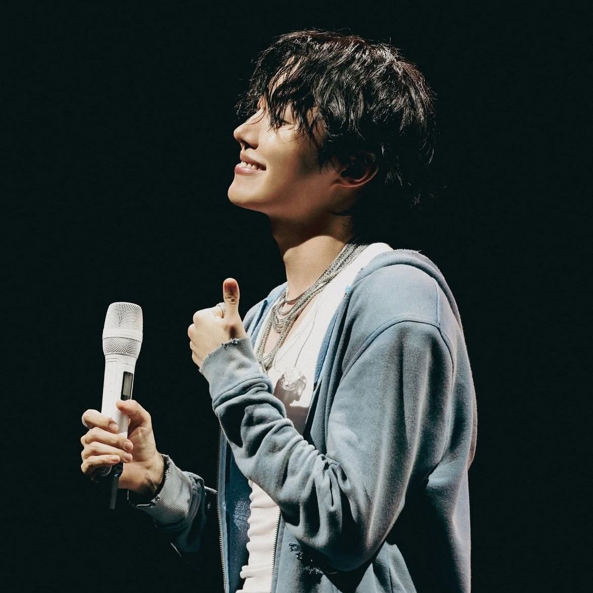 제이홉 (방탄소년단)의 비하인드 컷