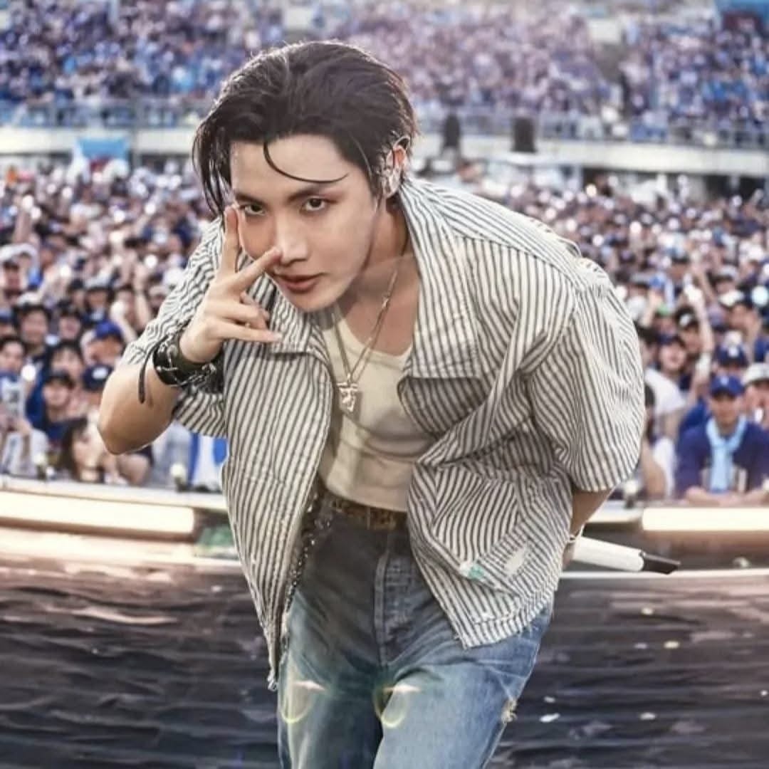 Behind-the-scenes cut of j-hope (BTS)