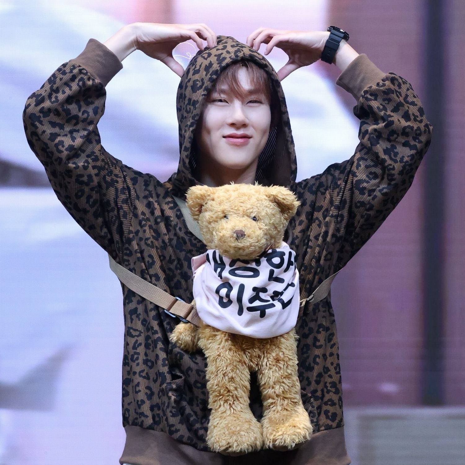 Potret di balik layar MONSTA X