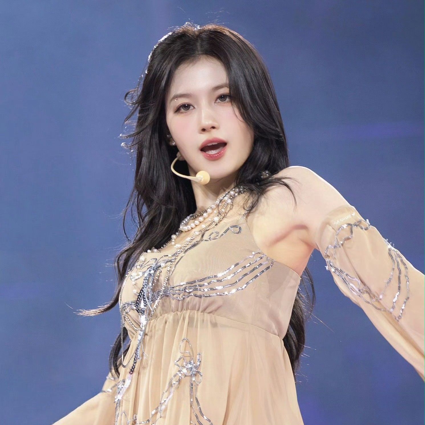 A moment captured by Sana (TWICE)'s fan