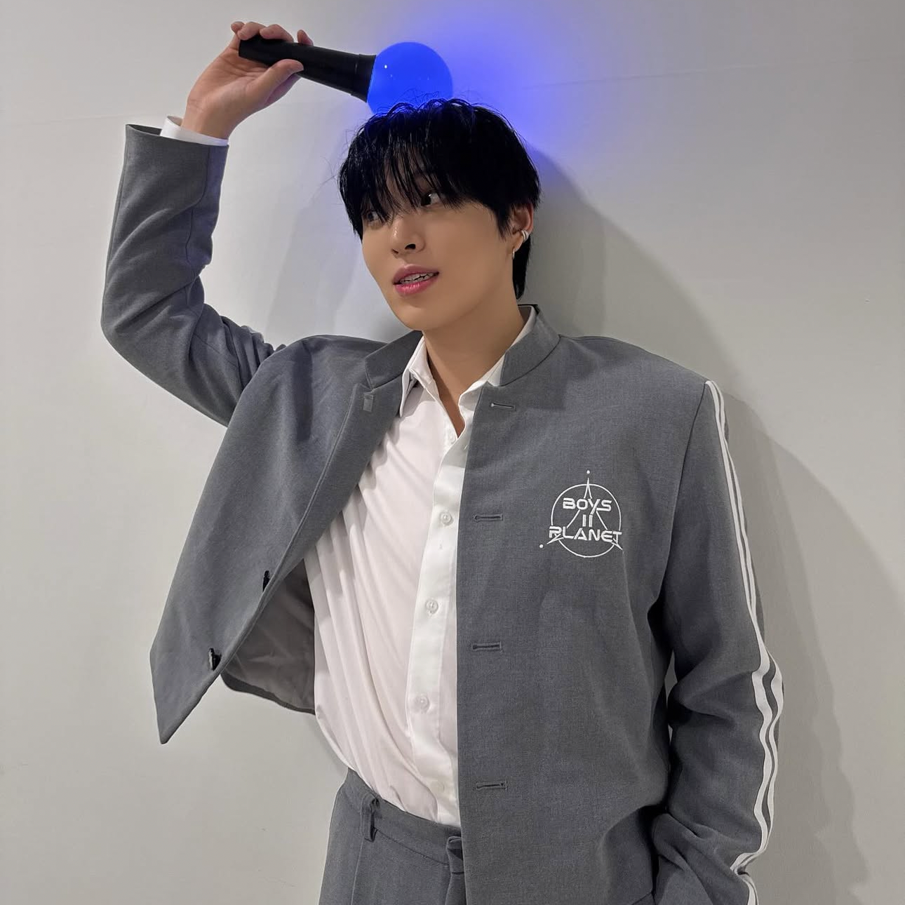 Behind-the-scenes cut of HEECHAN (DKB)