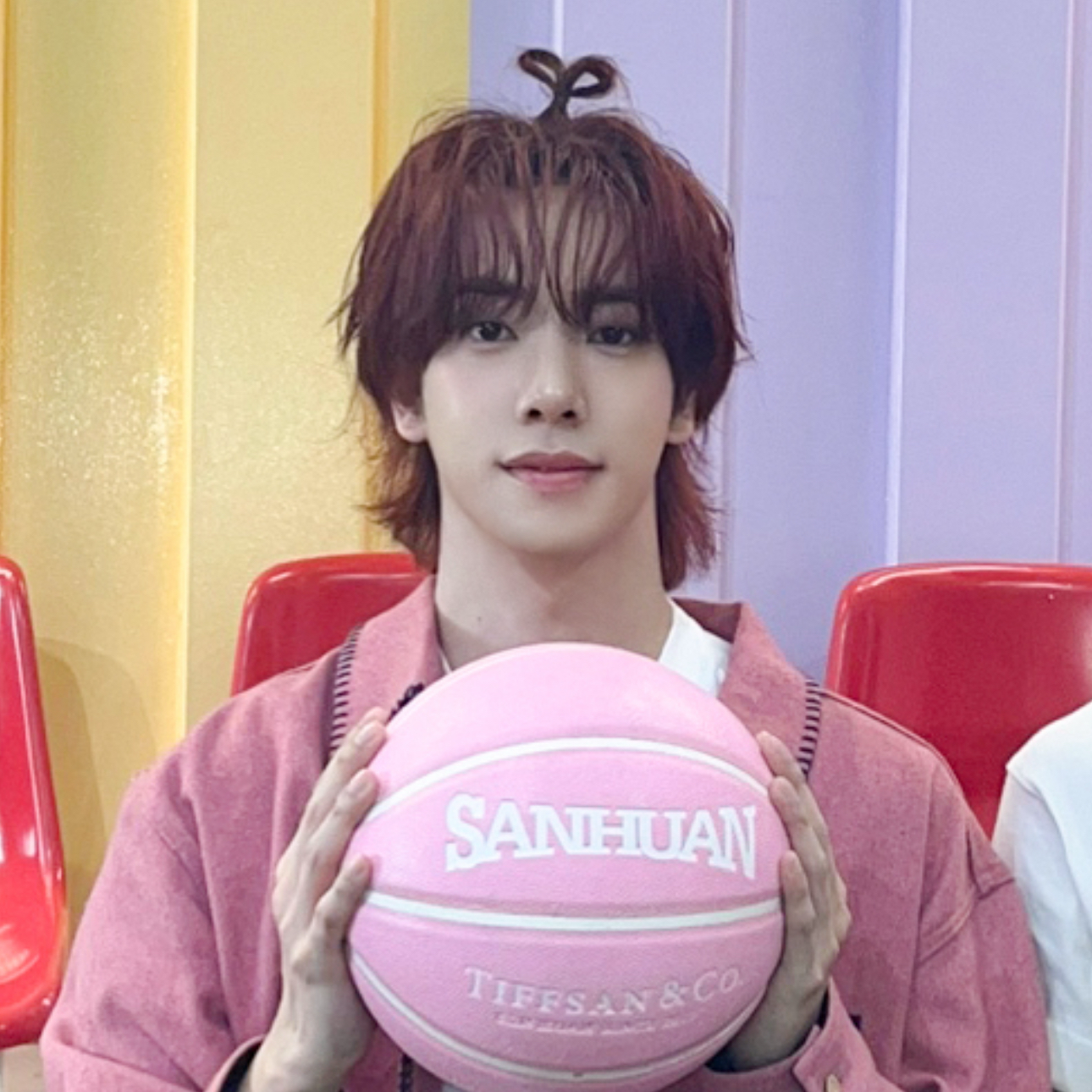 Behind-the-scenes cut of KAZUTA (n.SSign)