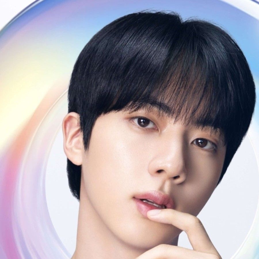 Latest photo of Jin (BTS)