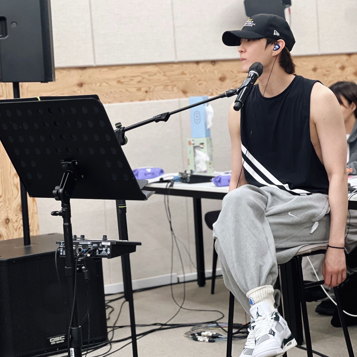 LEO (VIXX)的幕後花絮