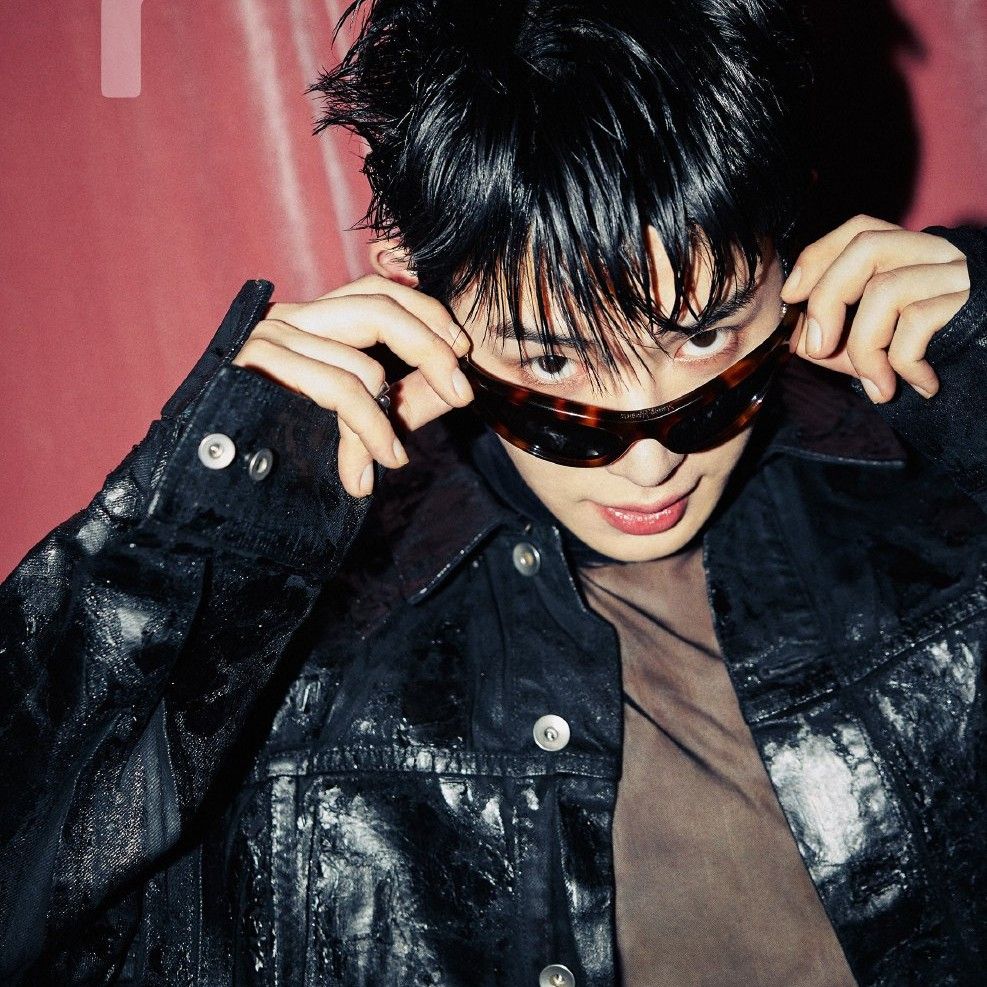 Foto aktivitas terbaru Wonho