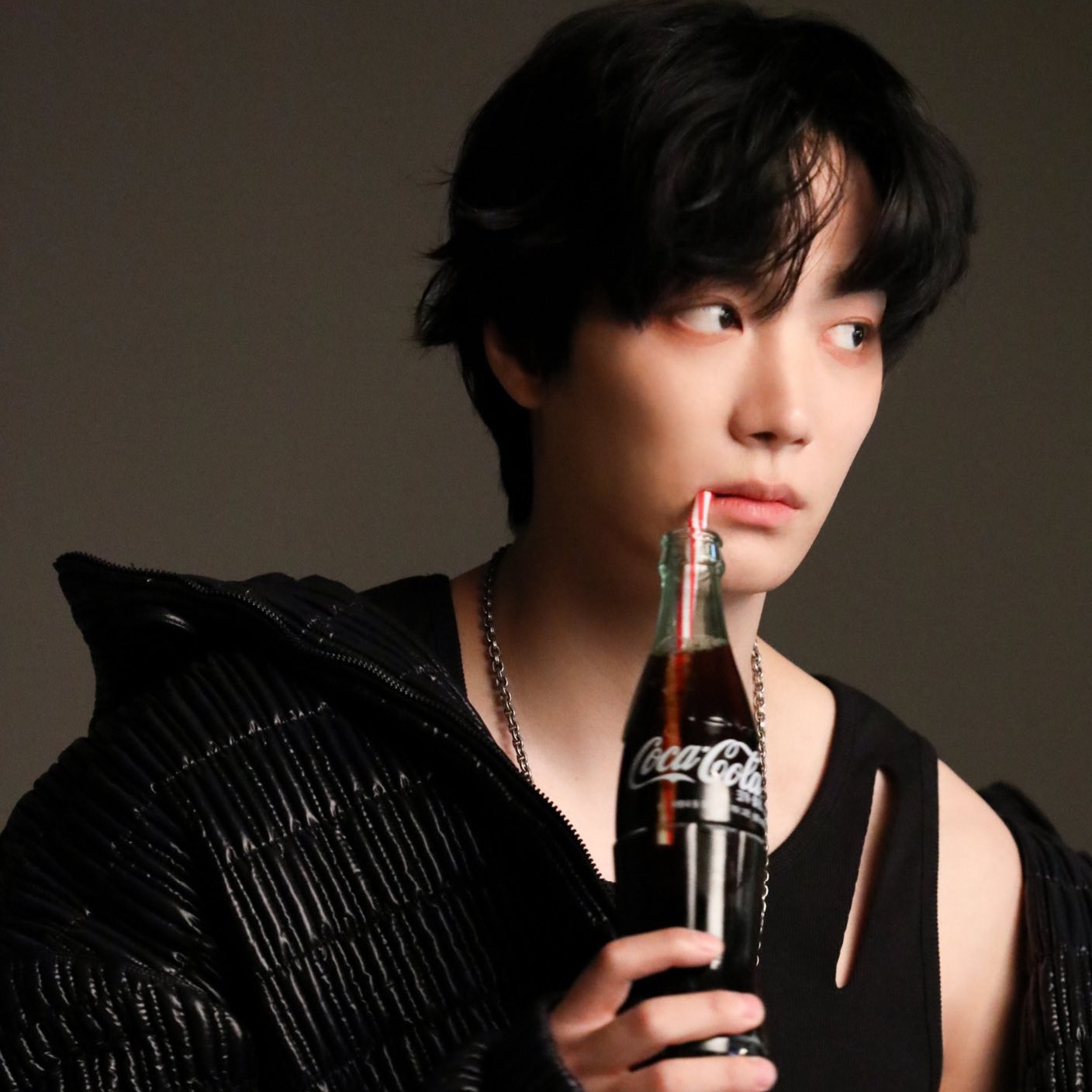 A moment captured by Kim Jonghyeon's fan