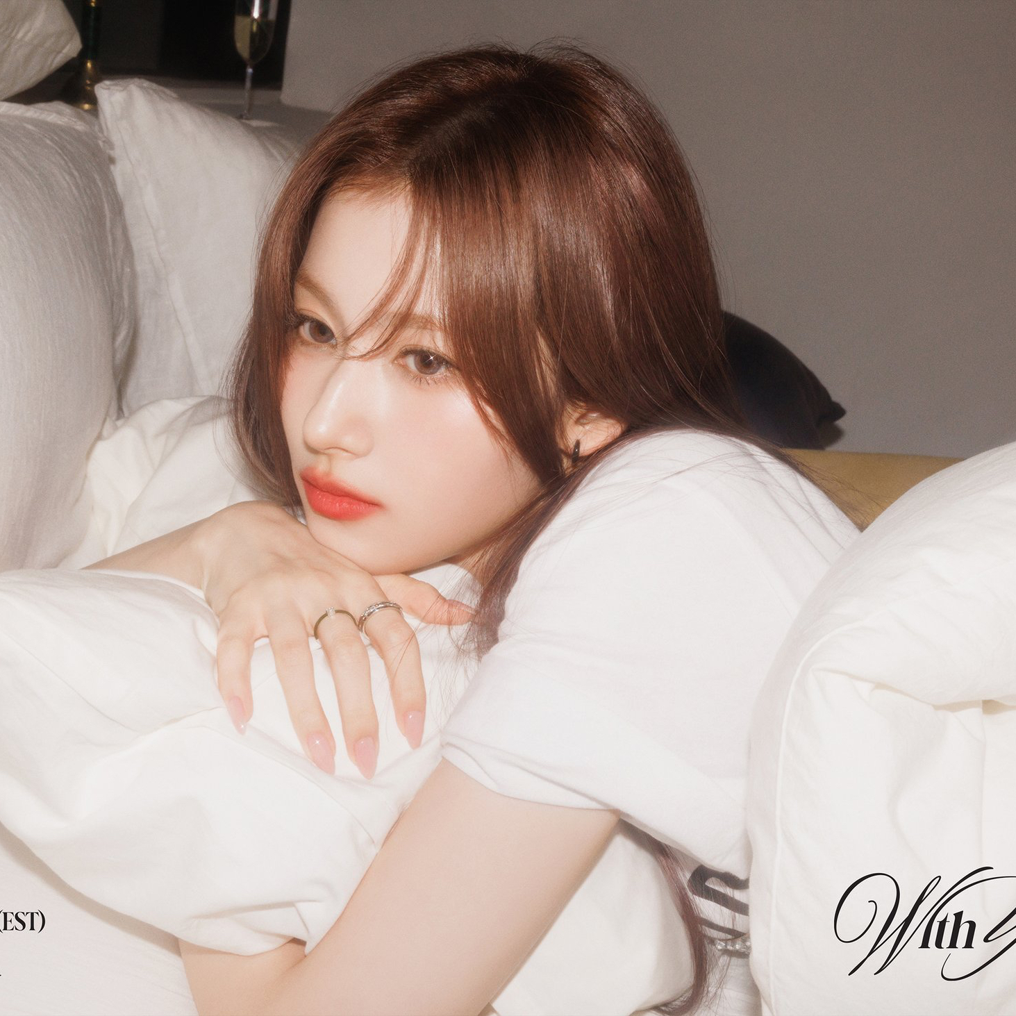 Sana (TWICE)的幕後花絮