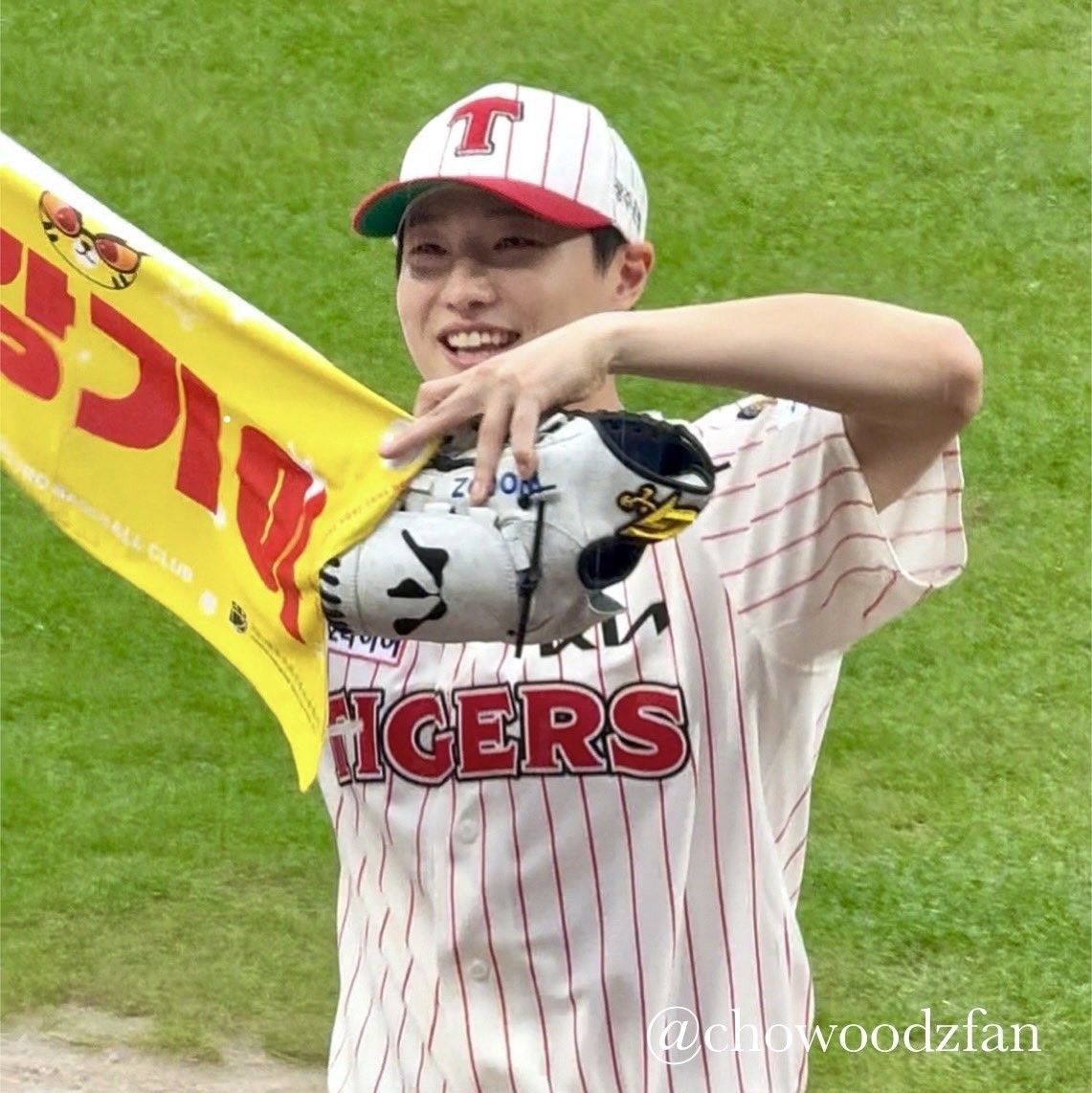 A moment captured by WOODZ's fan