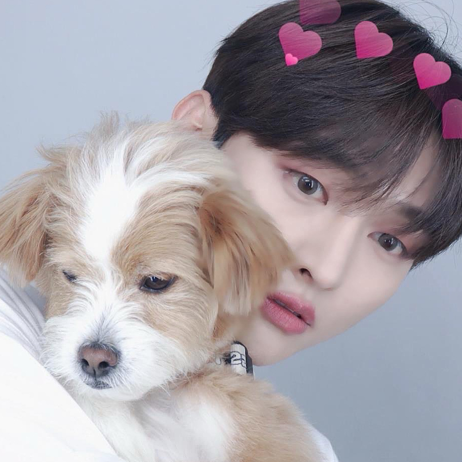 Recent activity shot of Yoon Jisung
