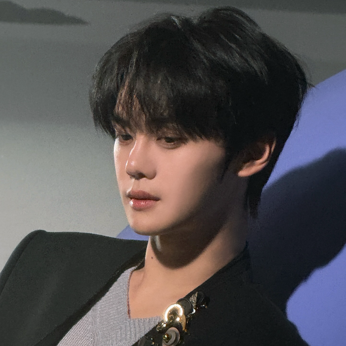 A moment captured by Kim Gyuvin (ZEROBASEONE)'s fan