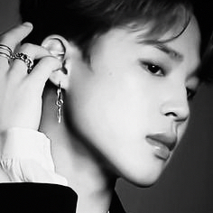 Foto aktivitas terbaru Jimin (BTS)