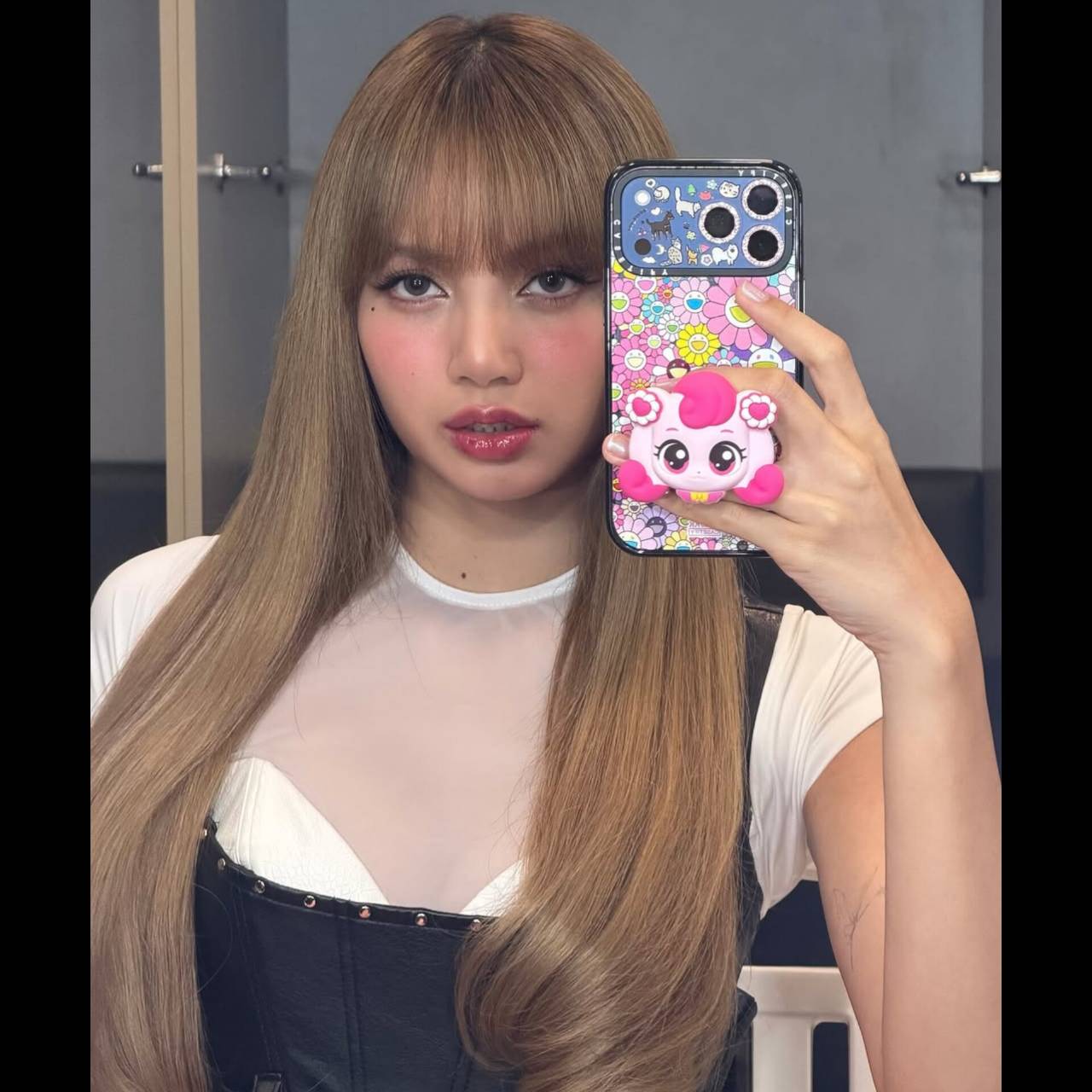 리사 (BLACKPINK) 최근 활동샷