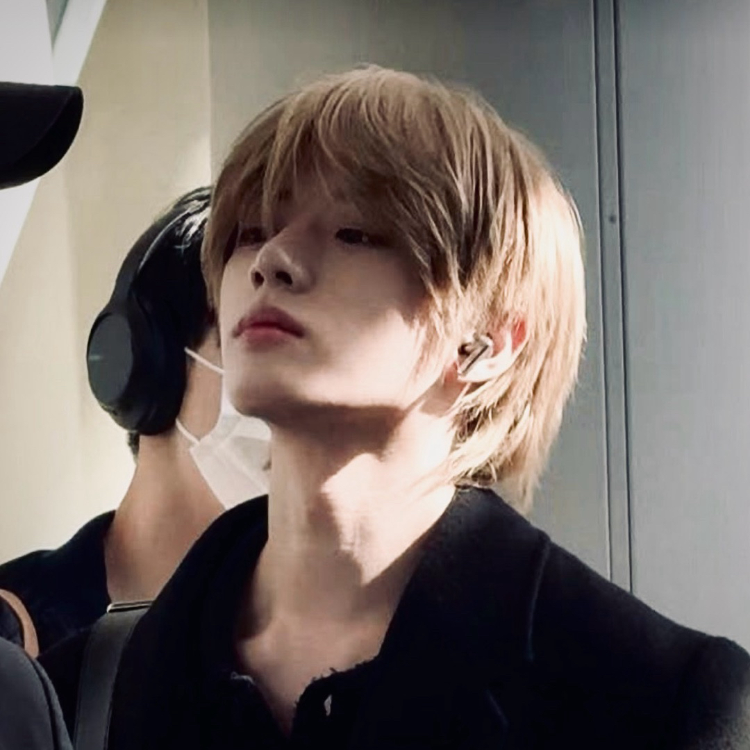 Recent activity shot of Beomgyu (TOMORROW X TOGETHER)