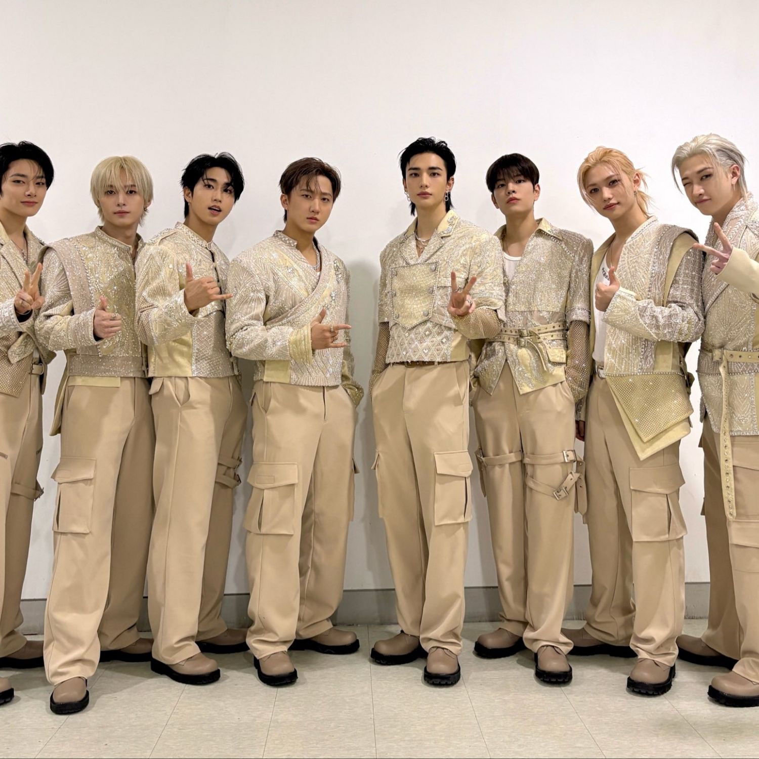 Stray Kids의 비하인드 컷