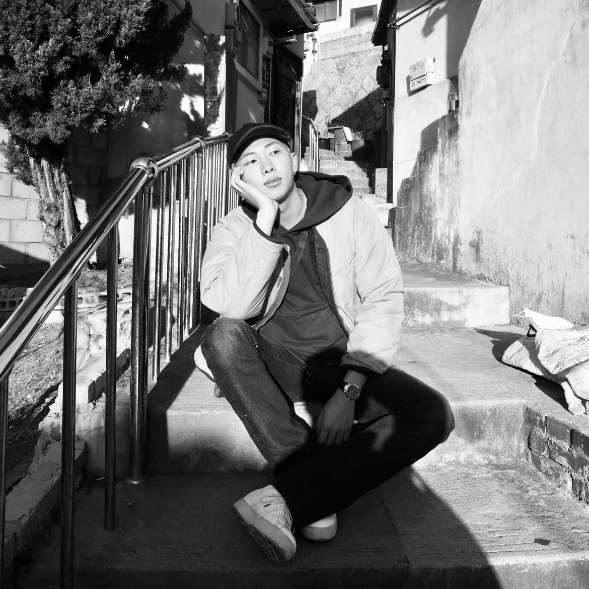 Behind-the-scenes cut of RM (BTS)