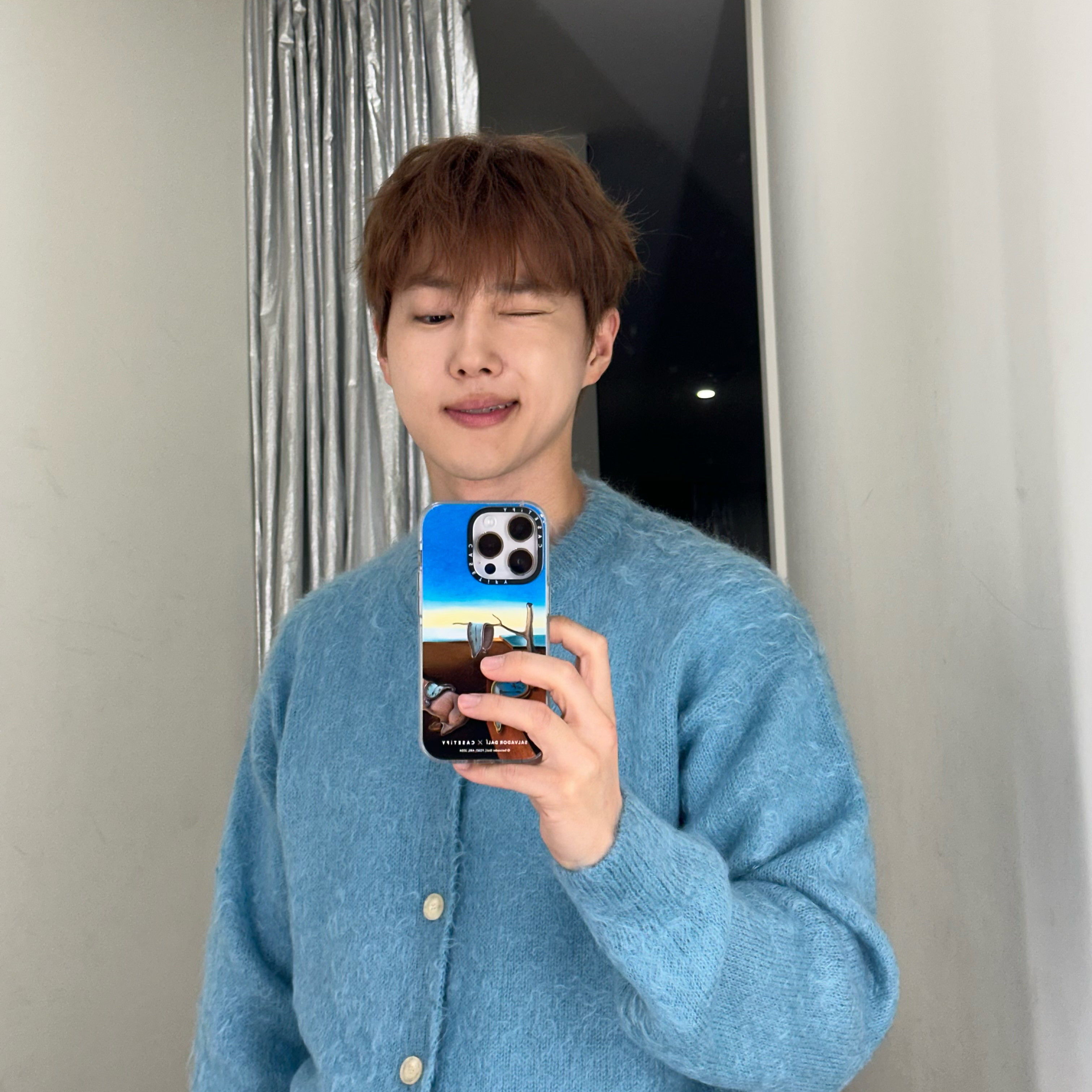 Suho (EXO)粉丝拍下的瞬间