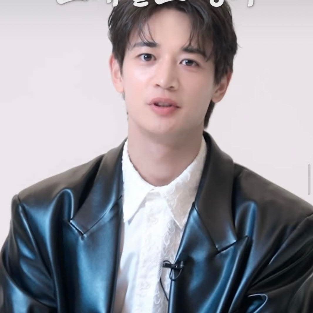 Recent activity shot of Minho (SHINee)