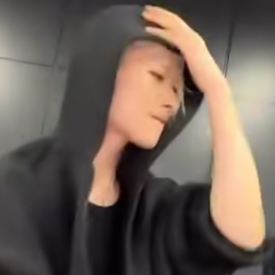 ニキ (ENHYPEN)の最近の活動写真