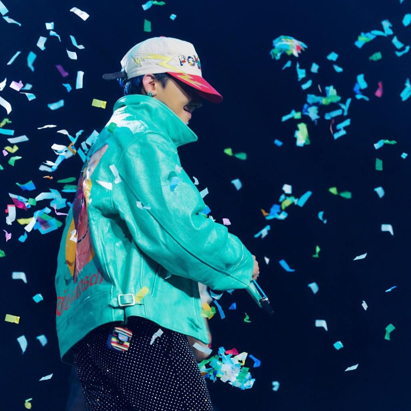 Recent activity shot of G-DRAGON (BIGBANG)