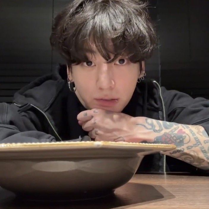 柾國 (防彈少年團)的最新照片