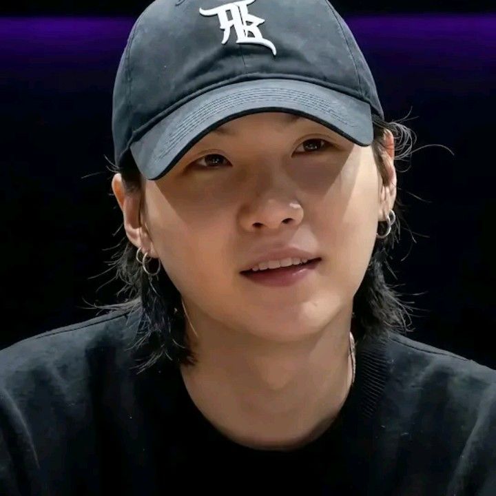 Behind-the-scenes cut of SUGA (BTS)