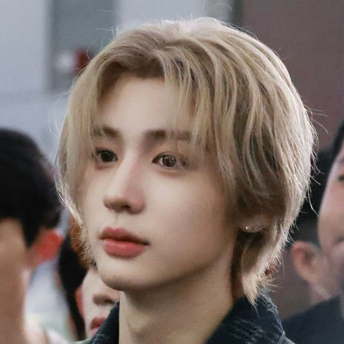 Latest photo of Leehan (BOYNEXTDOOR)