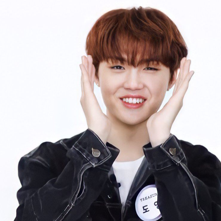 A moment captured by Doyoung (TREASURE)'s fan