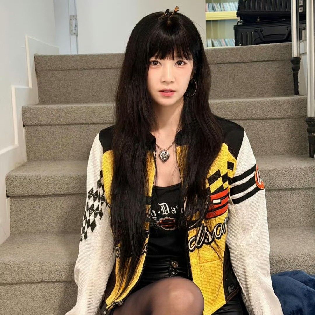 Latest photo of Park Chorong (Apink)