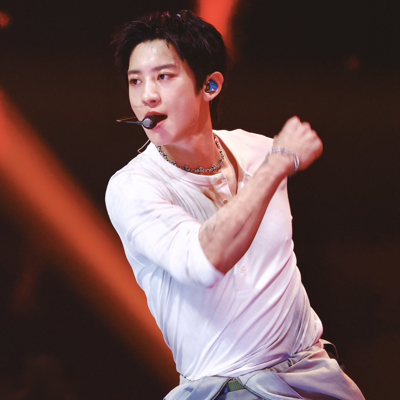 찬열 (EXO)의 비하인드 컷