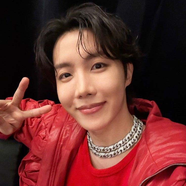 제이홉 (방탄소년단) 최근 활동샷