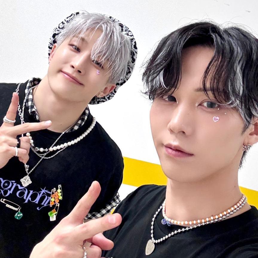 Latest photo of Jinjin (ASTRO)