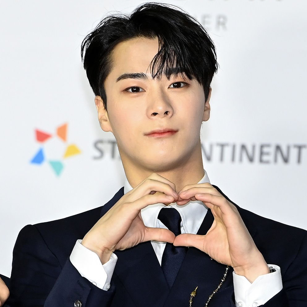 A moment captured by Moonbin (ASTRO)'s fan