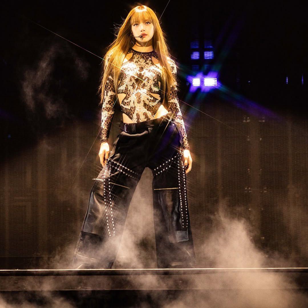 리사 (BLACKPINK) 팬이 찍은 순간