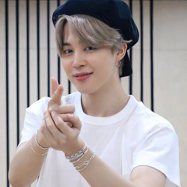 K-pop star post gaining attention now