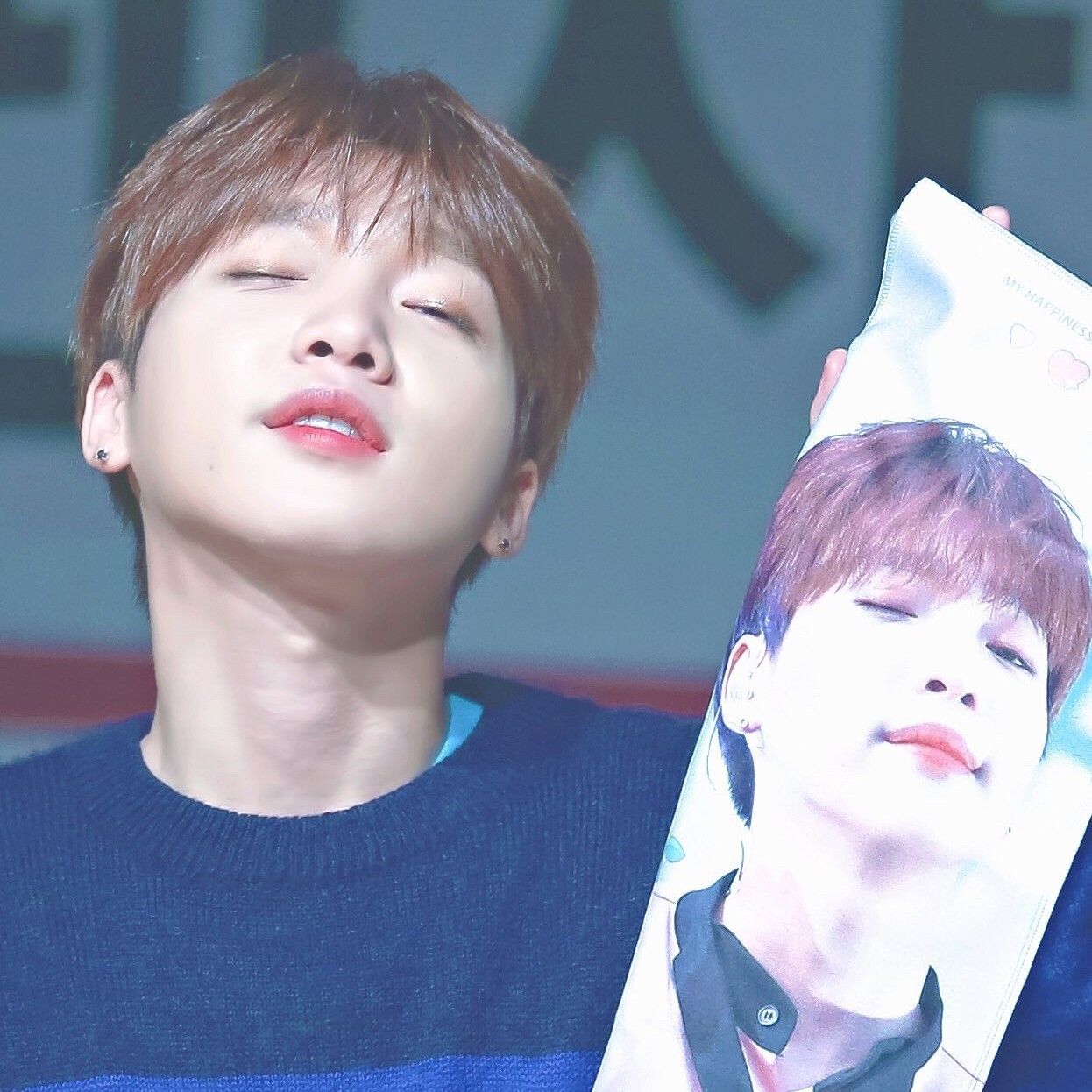 Behind-the-scenes cut of Jeong Sewoon