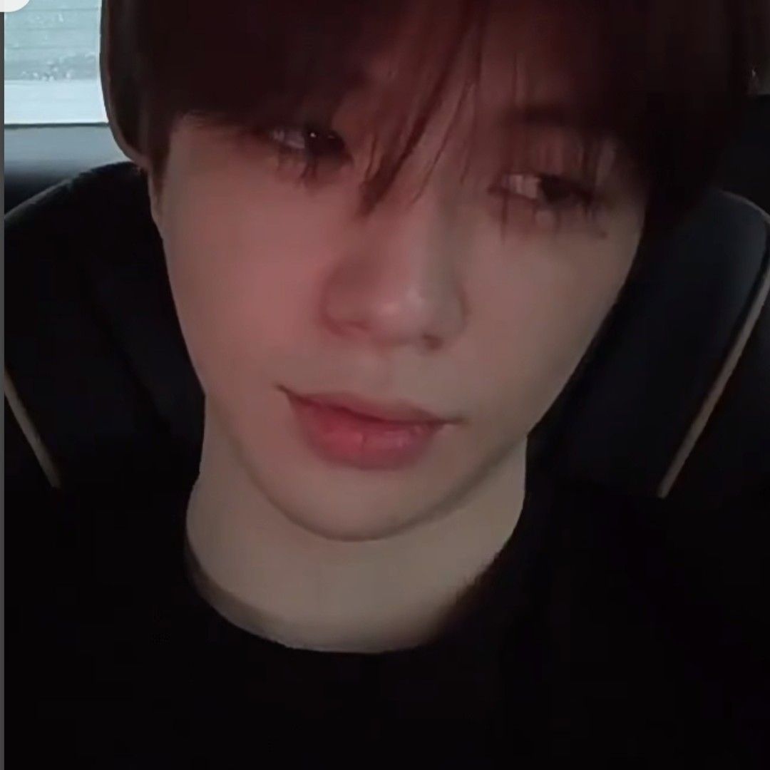 Recent activity shot of Kang Daniel