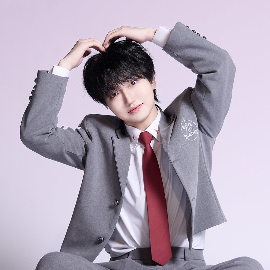 Recent activity shot of Hanyu (BOY STORY)