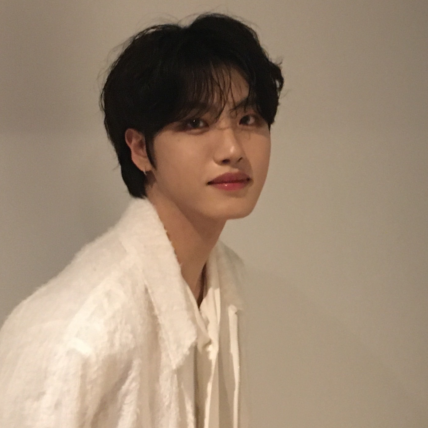 Behind-the-scenes cut of Huiwon (n.SSign)