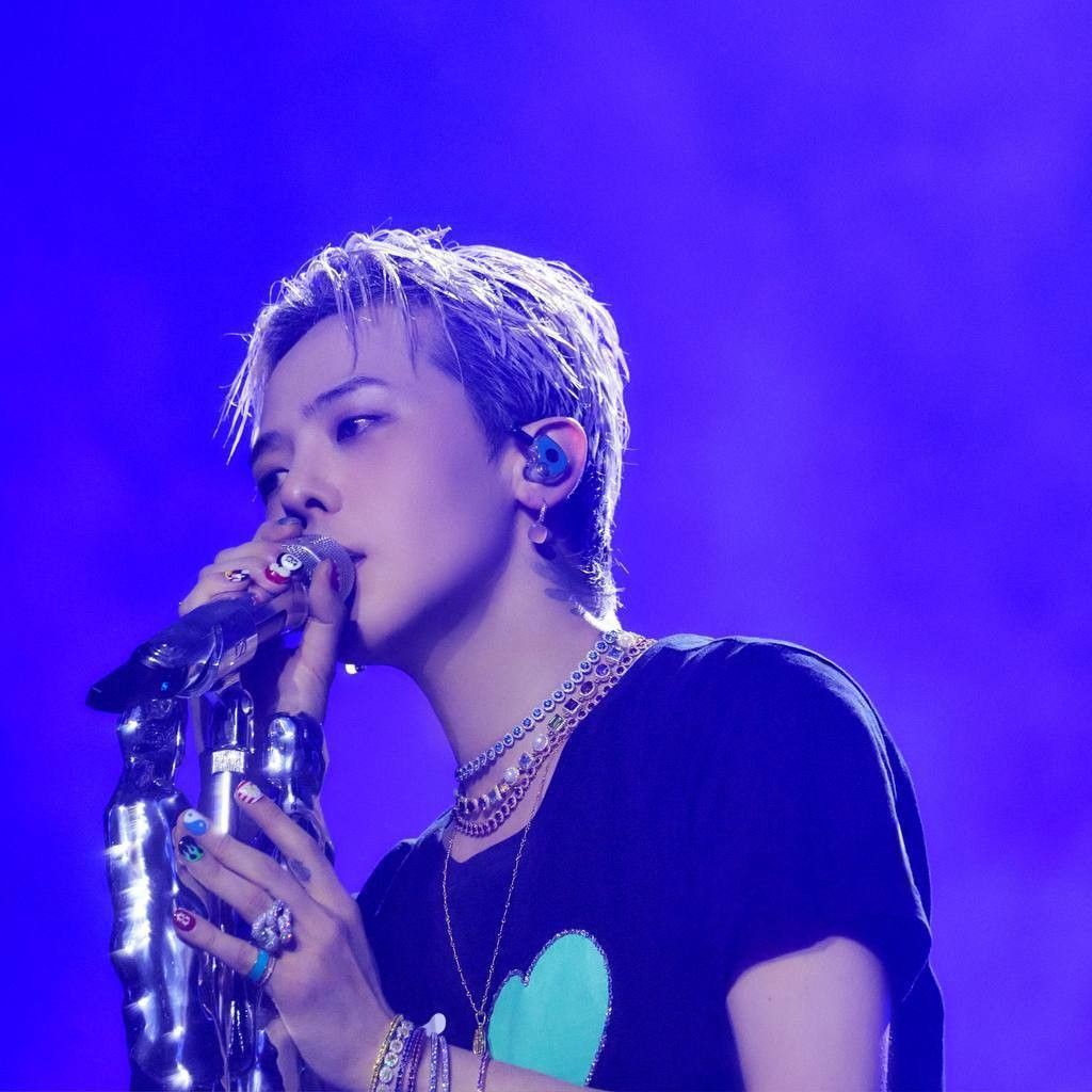 Recent activity shot of G-DRAGON (BIGBANG)
