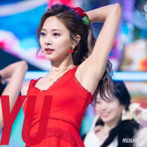 Latest photo of Tzuyu (TWICE)