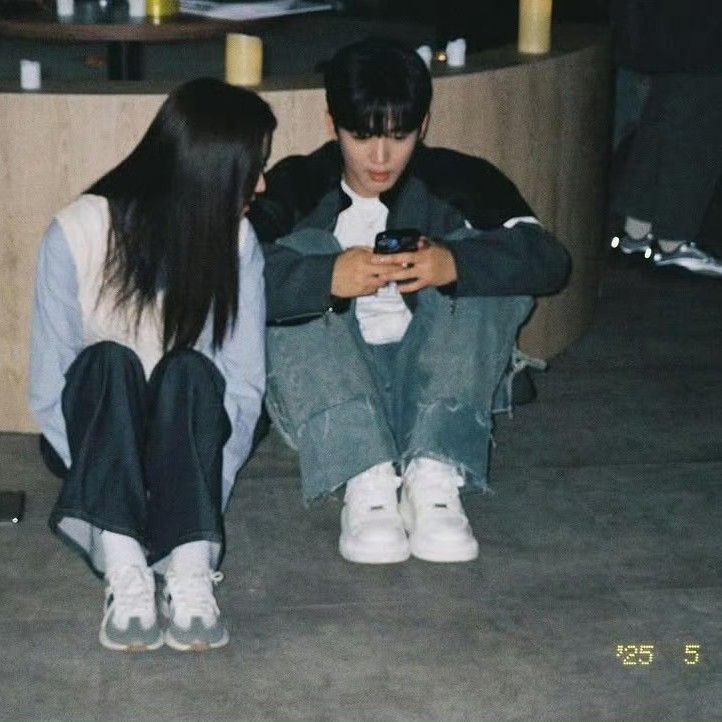 Recent activity shot of Kim Yohan (WEi)