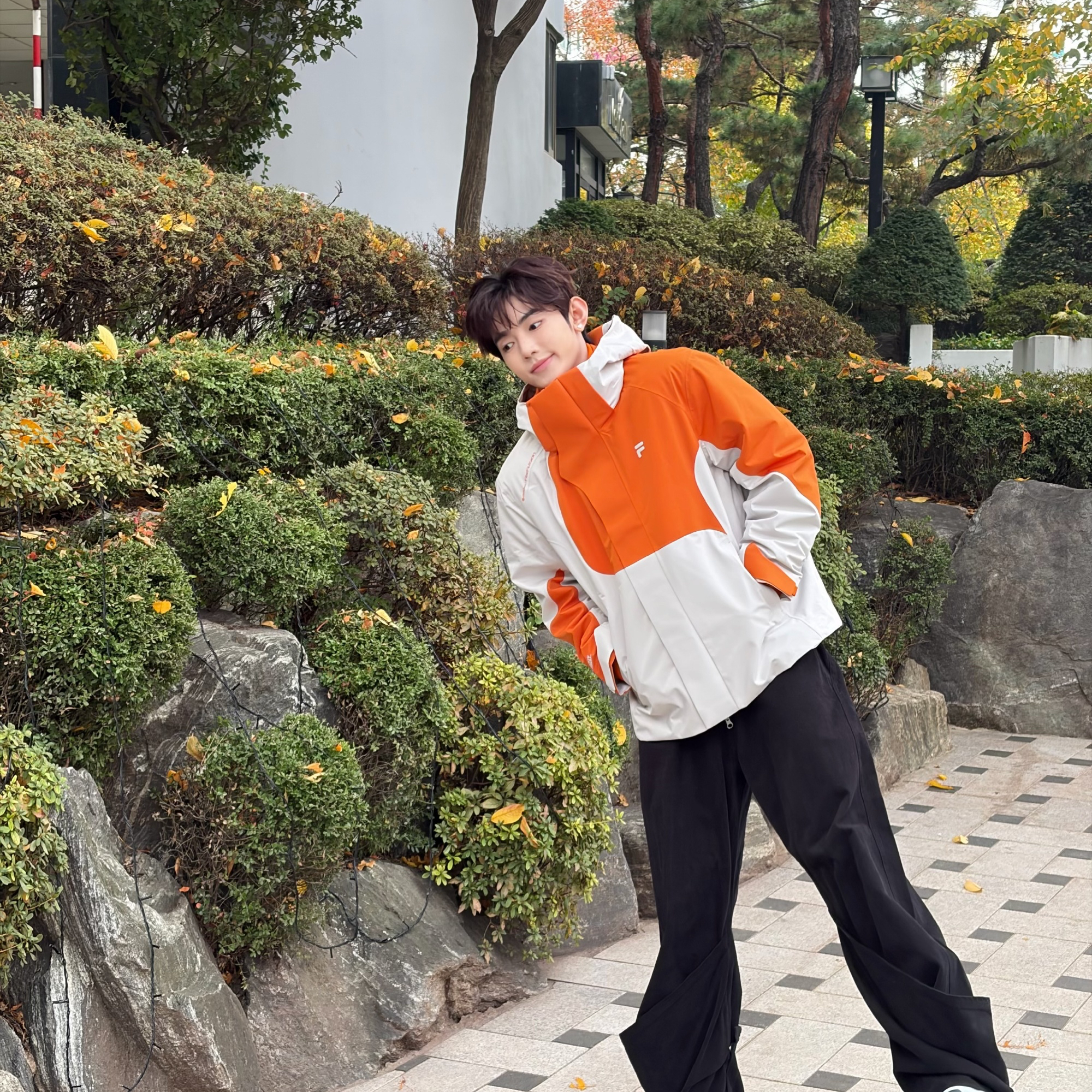 Behind-the-scenes cut of Zhang Hao (ZEROBASEONE)