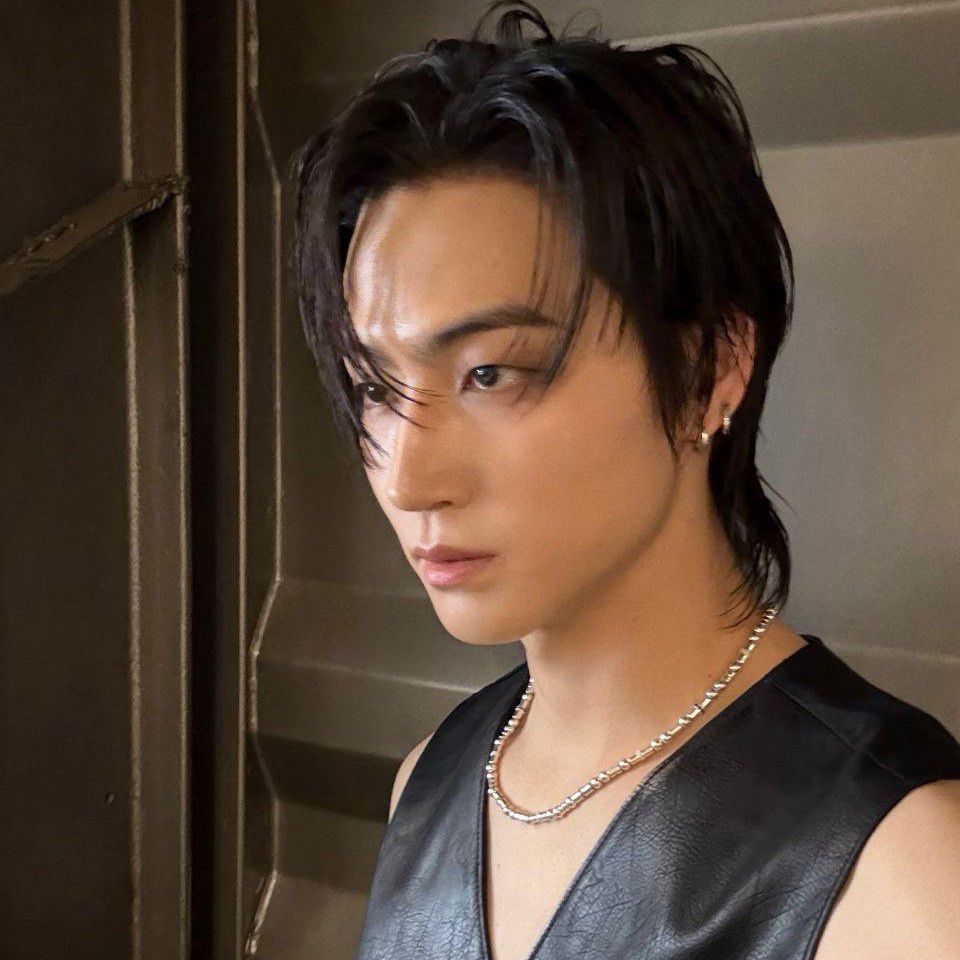 Behind-the-scenes cut of JAY B (GOT7)