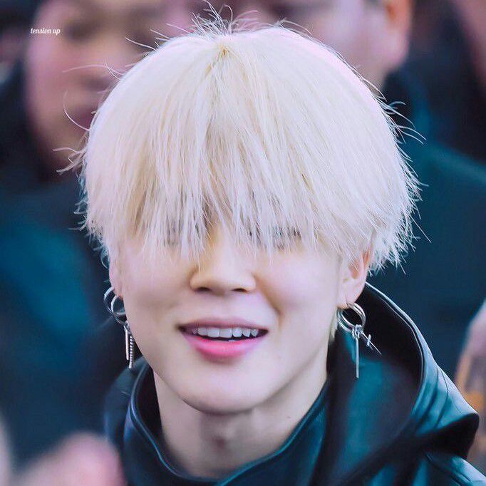 Momen yang diabadikan oleh penggemar Jimin (BTS)