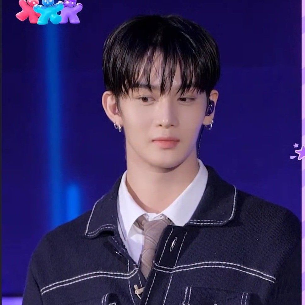 Latest photo of Bae Jinyoung