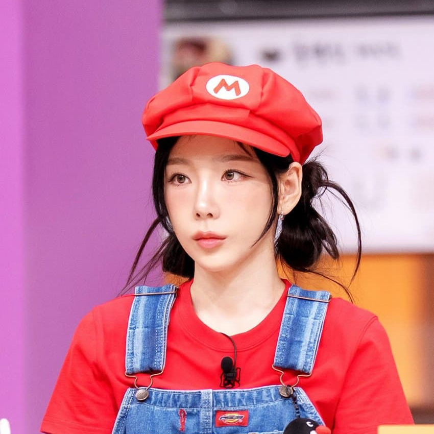 Latest photo of Taeyeon (Girls' Generation)