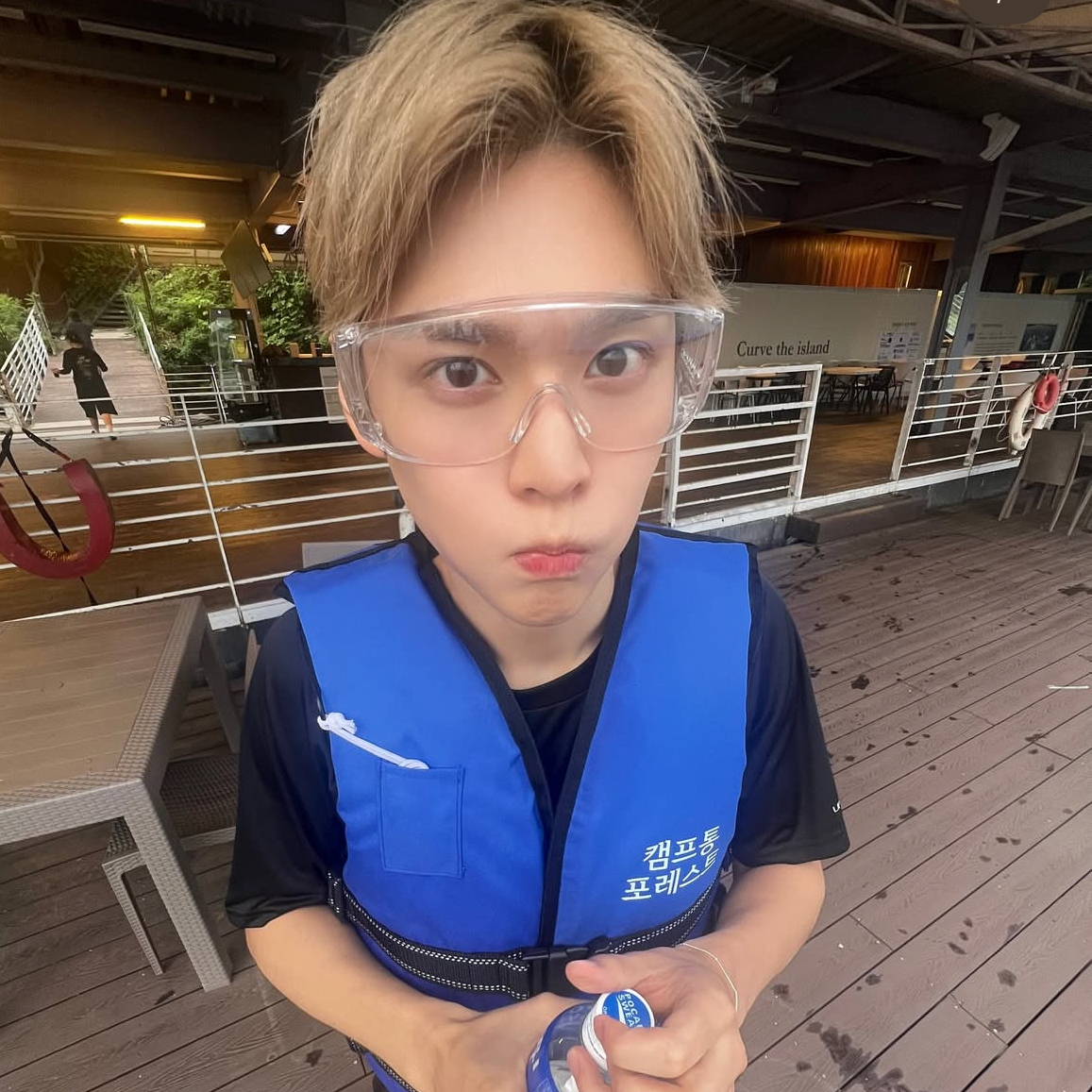 Behind-the-scenes cut of Eunseok (RIIZE)