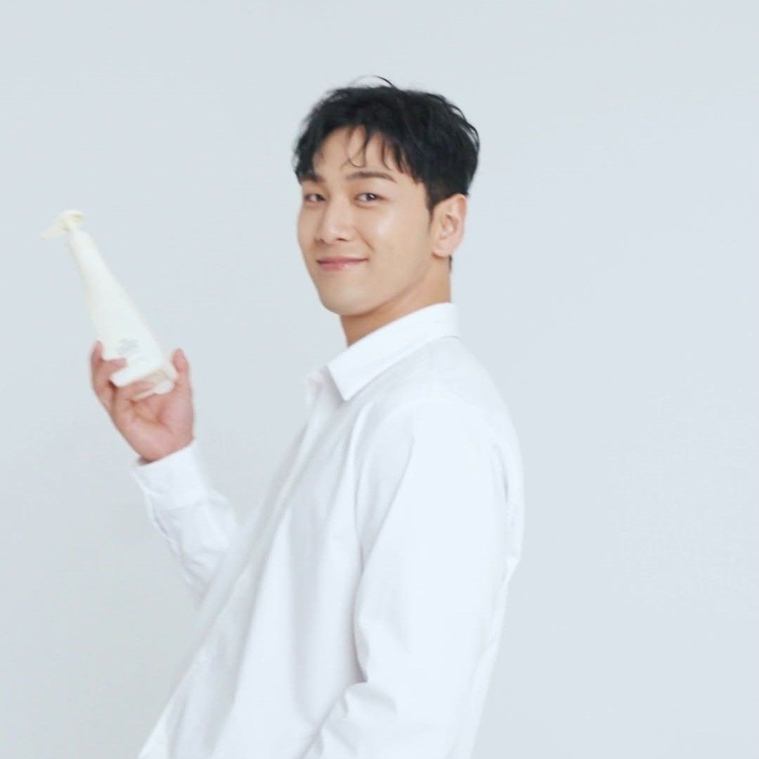 Latest photo of Baekho