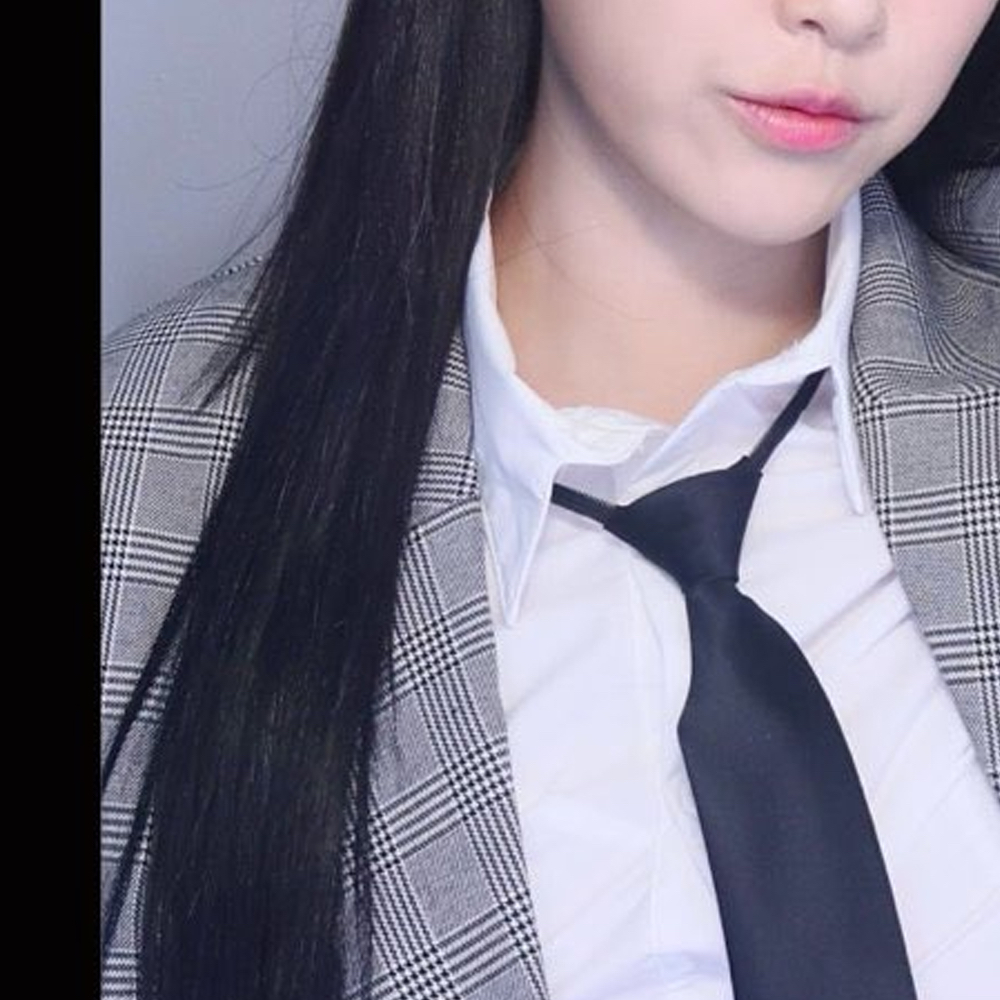 Recent activity shot of HyunJin (Loossemble)